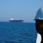 होर्मुज में गोलियों की गूंज! दो जहाजों पर फायरिंग, ईरान बोला- हमारी मंजूरी के बिना एंट्री नहीं