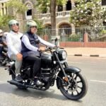 बाइक से विधान भवन पहुंचे फडणवीस, योगी ने कम किया काफिला… पीएम मोदी की अपील का राज्यों में दिखा असर