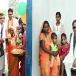 मुख्यमंत्री विष्णु देव साय ने लेमरू में हितग्राही धरम सिंह के नए आवास में कराया गृह प्रवेश