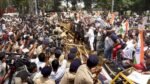 दारोगा भर्ती को लेकर पटना में छात्रों का भारी बवाल, जेपी गोलंबर पर तोड़ी बैरिकेडिंग, CM आवास घेरने की कोशिश