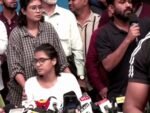 कॉकरोच पार्टी-AISA की प्रेस कॉन्फ्रेंस में हंगामा, कुछ लोगों ने नारेबाजी की